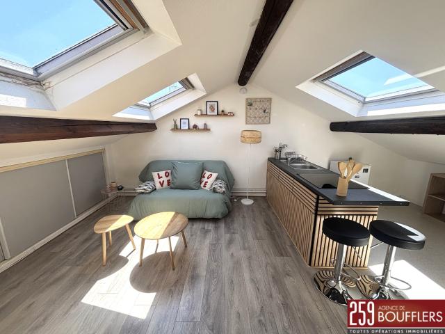Appartement meublé 1 pièce 17 m²