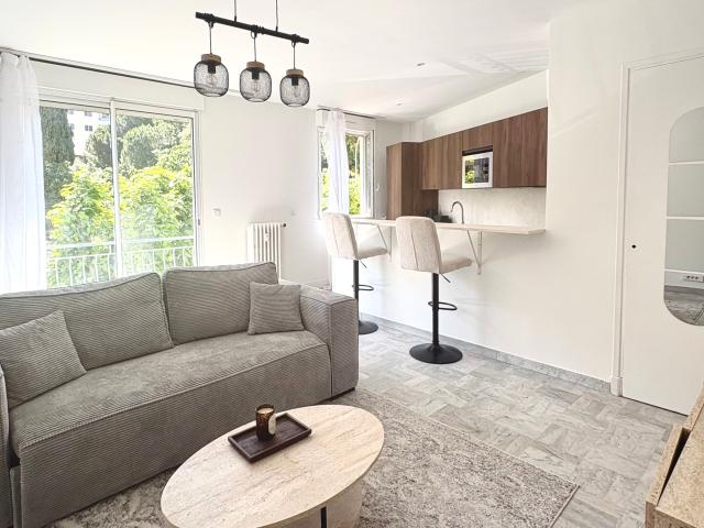 Appartement meublé 1 pièce 33 m²