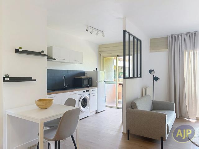 Appartement meublé 1 pièce 32 m²