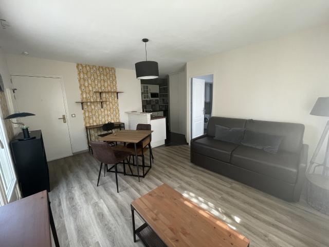 APPARTEMENT MEUBLE