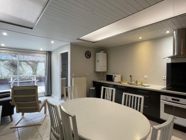 Appartement meublé 2 pièces 100 m²