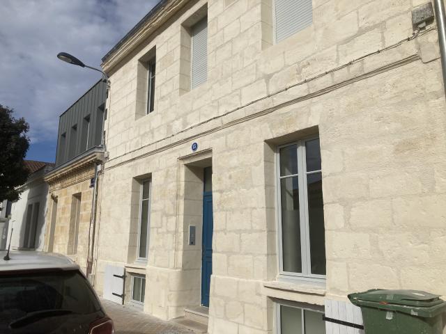 Appartement meublé 2 pièces 155 m²