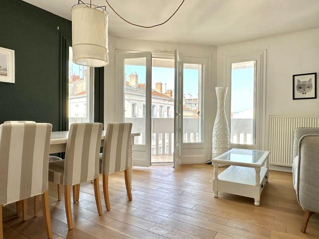 Appartement meublé 2 pièces 47 m²