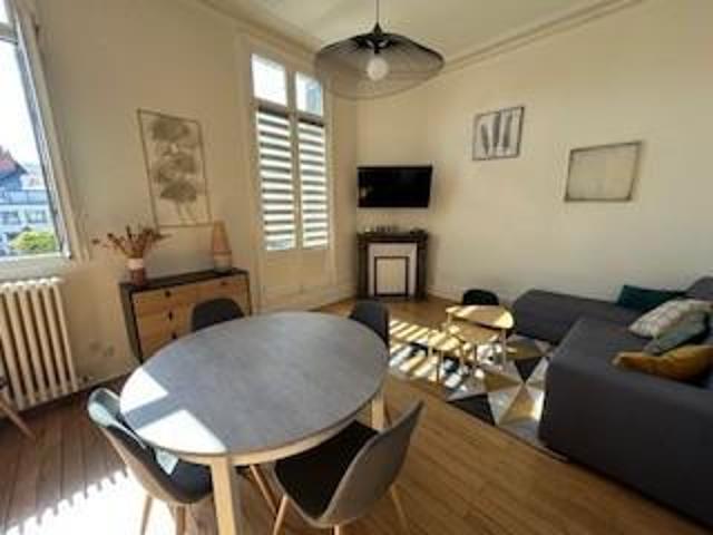 Appartement meublé 2 pièces 54 m²