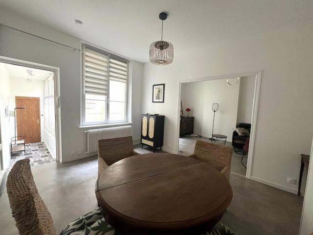 Appartement meublé 2 pièces 60 m²