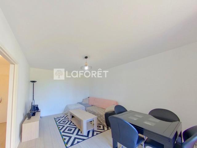 Appartement meublé 2 pièces 63 m²