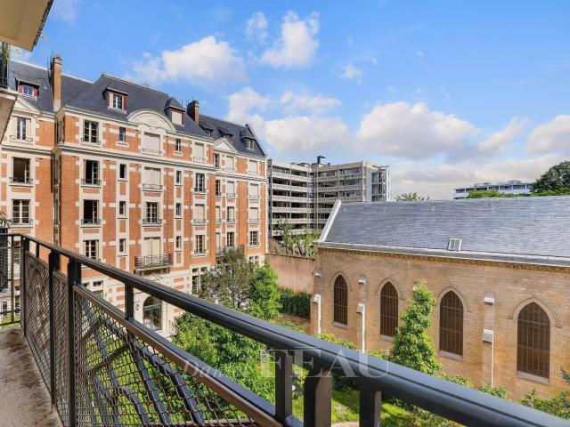 Appartement meublé 2 pièces 63 m²