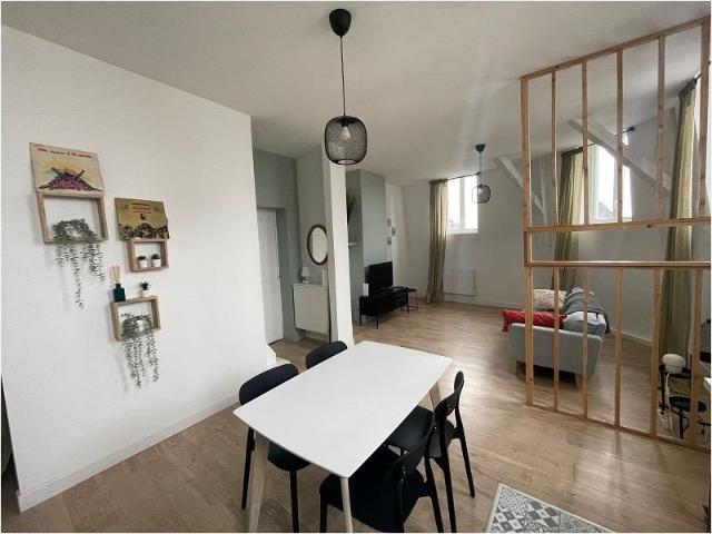 Appartement meublé 4 pièces 64 m²