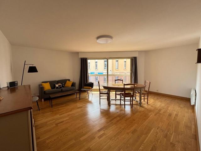 Appartement meublé 2 pièces 76 m²