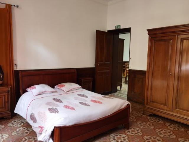 Appartement meublé 2 pièces 80 m²