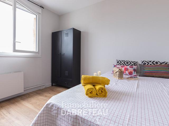Appartement meublé 7 pièces 107 m²