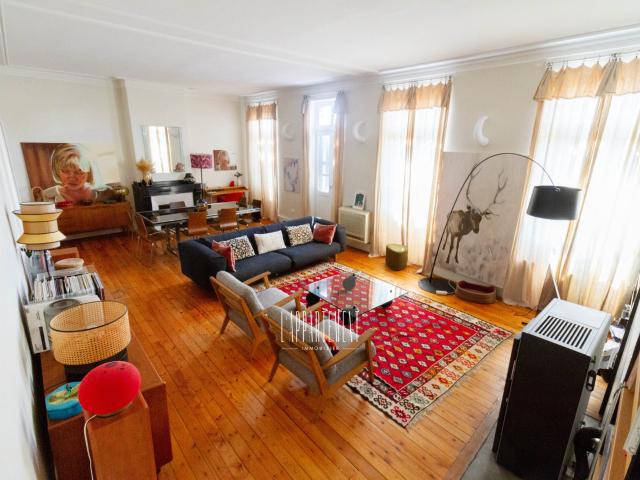 Appartement meublé 7 pièces 174 m²