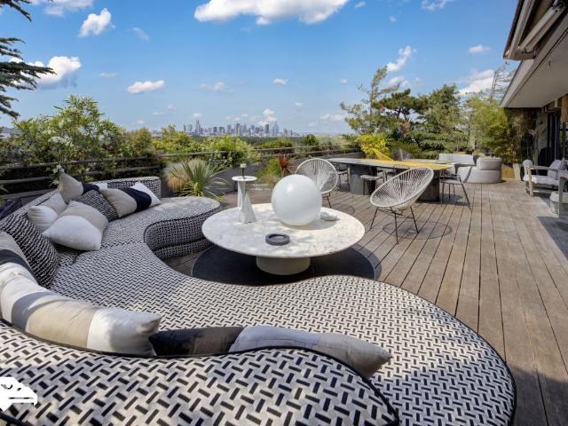 Appartement meublé 7 pièces 271 m²