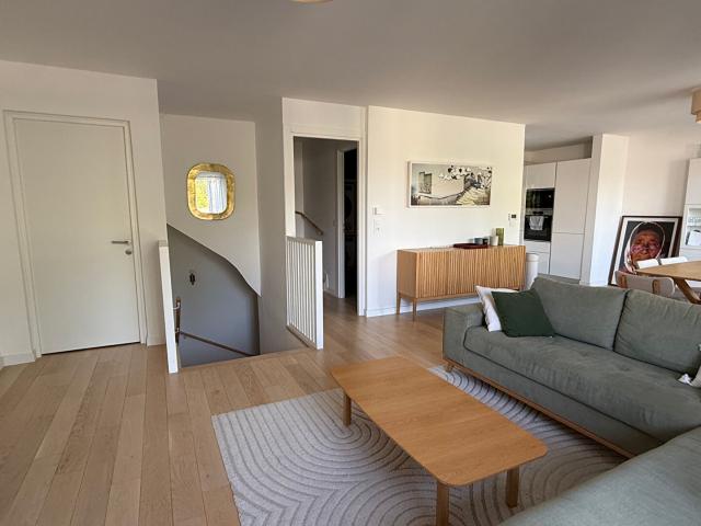 Appartement meublé 4 pièces 104 m²