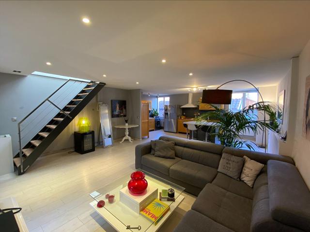 Appartement meublé 4 pièces 108 m²
