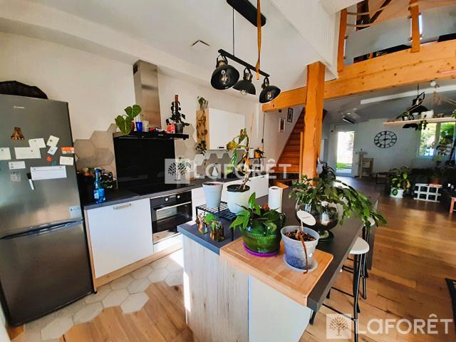 Appartement meublé 4 pièces 109 m²