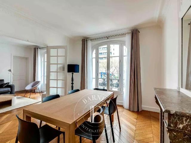 Appartement meublé 4 pièces 101 m²