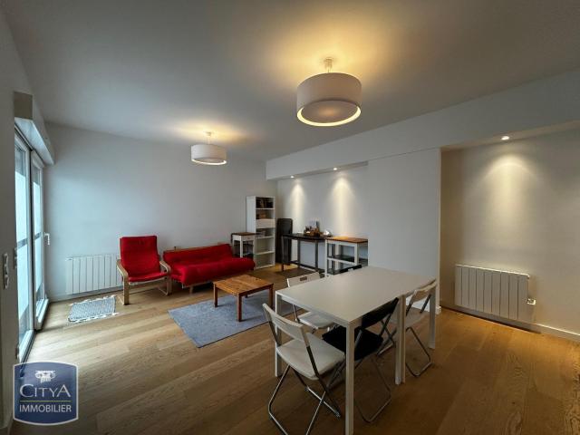 Appartement meublé 4 pièces 103 m²