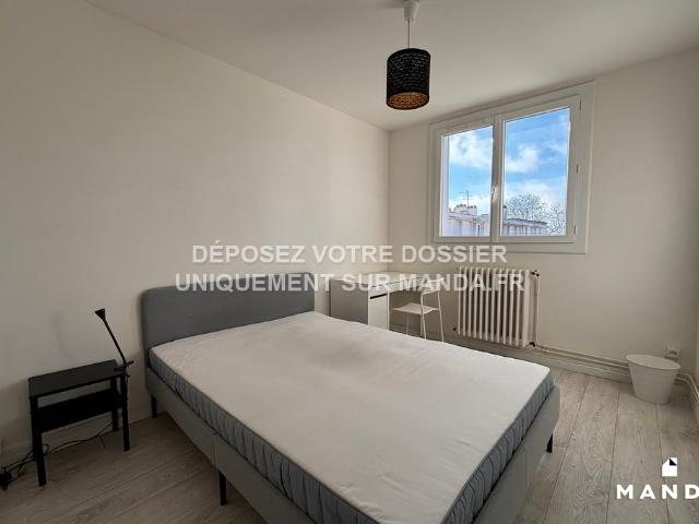 Appartement meublé 4 pièces 10 m²