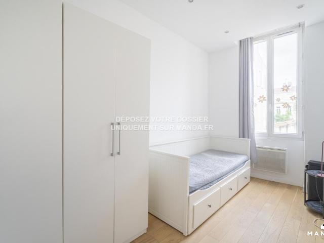 Appartement meublé 4 pièces 10 m²