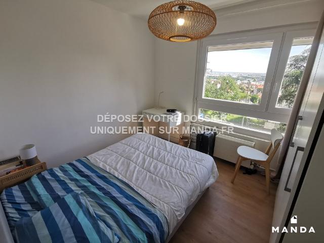 Appartement meublé 4 pièces 10 m²