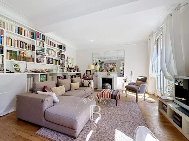 Appartement meublé 4 pièces 117 m²