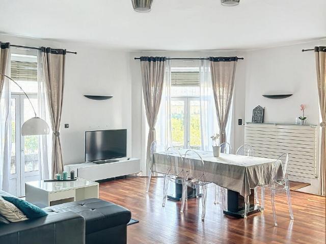 Appartement meublé 4 pièces 119 m²