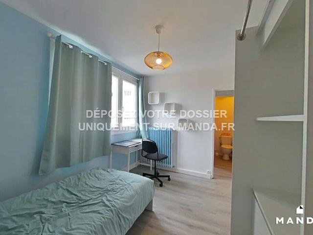 Appartement meublé 4 pièces 11 m²