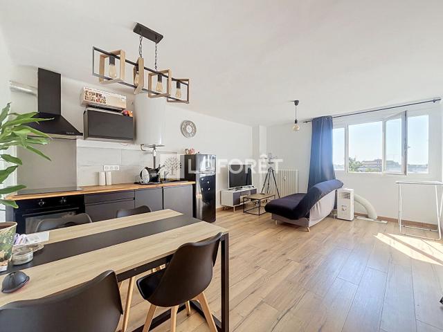Appartement meublé 4 pièces 11 m²
