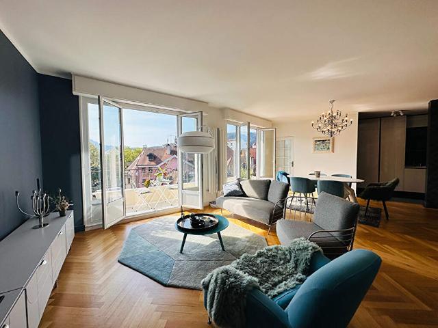 Appartement meublé 4 pièces 129 m²