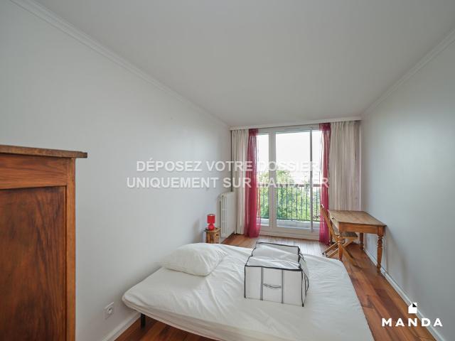Appartement meublé 4 pièces 12 m²