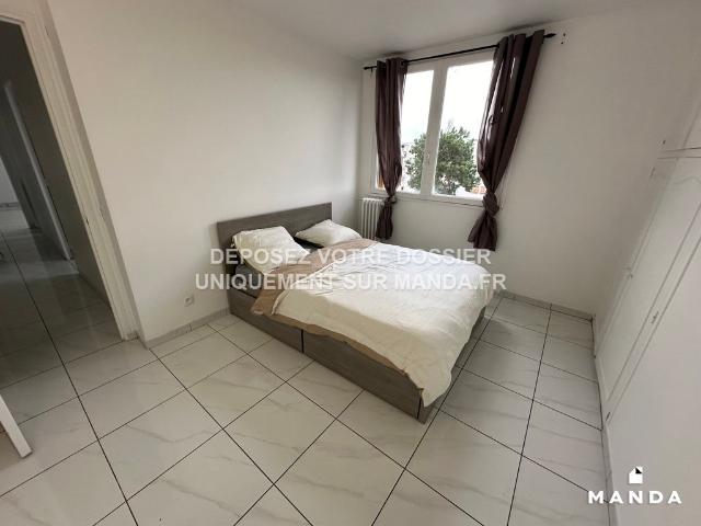Appartement meublé 4 pièces 12 m²
