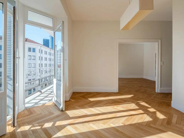 Appartement meublé 4 pièces 132 m²