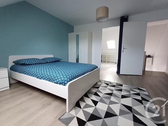 Appartement meublé 4 pièces 13 m²