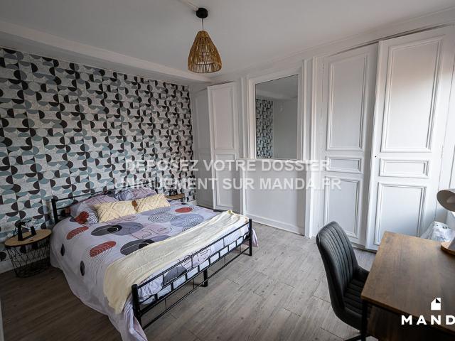 Appartement meublé 4 pièces 13 m²
