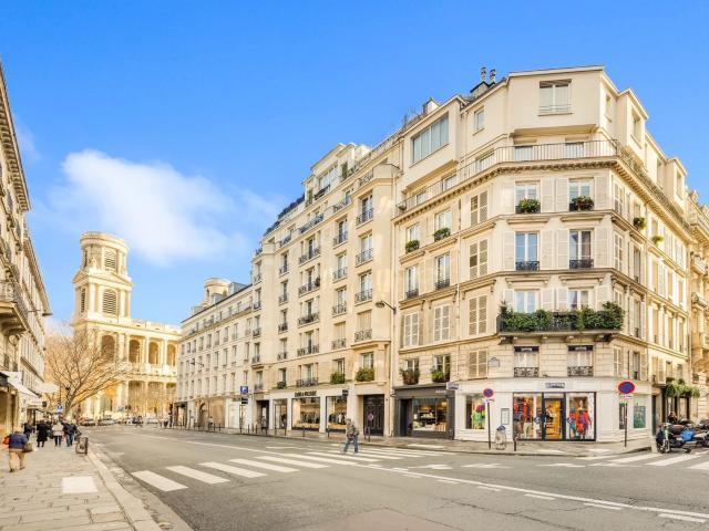 Appartement meublé 4 pièces 144 m²
