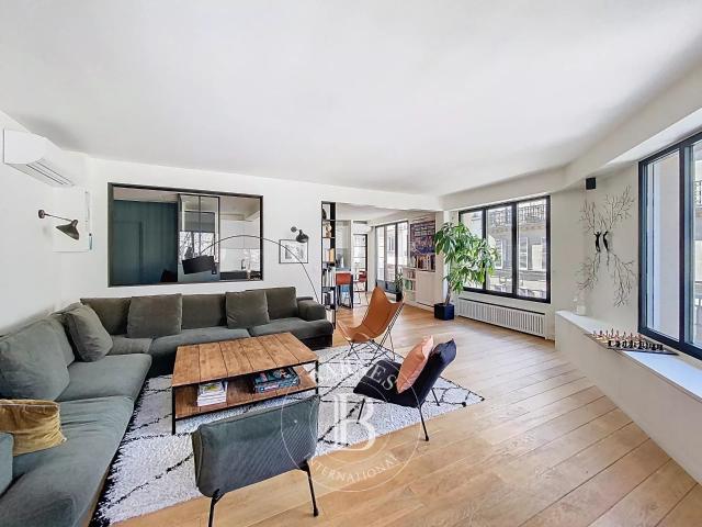 Appartement meublé 4 pièces 151 m²