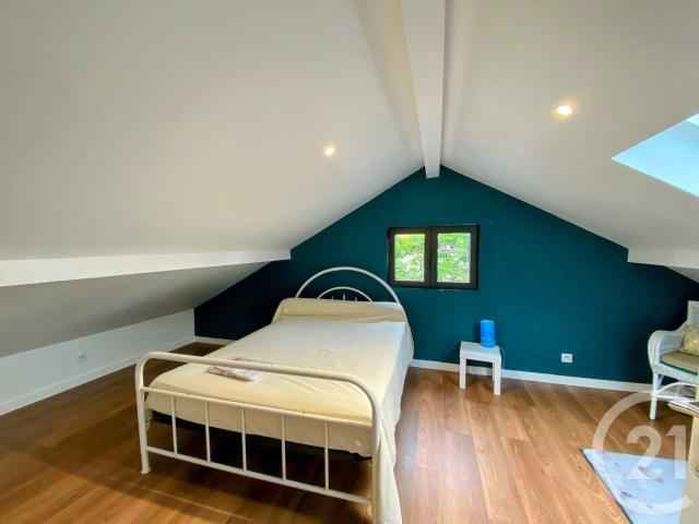 Appartement meublé 4 pièces 153 m²