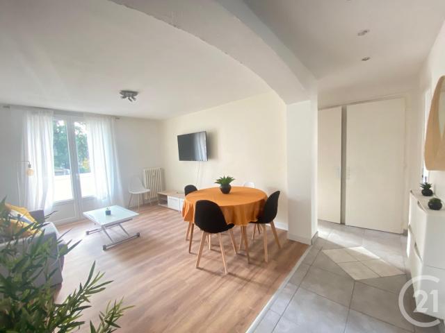 Appartement meublé 4 pièces 63 m²