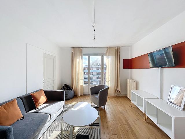 Appartement meublé 4 pièces 64 m²