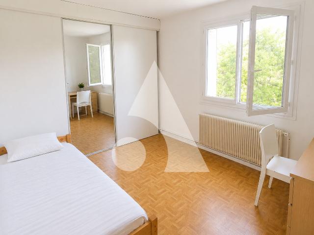 Appartement meublé 4 pièces 69 m²