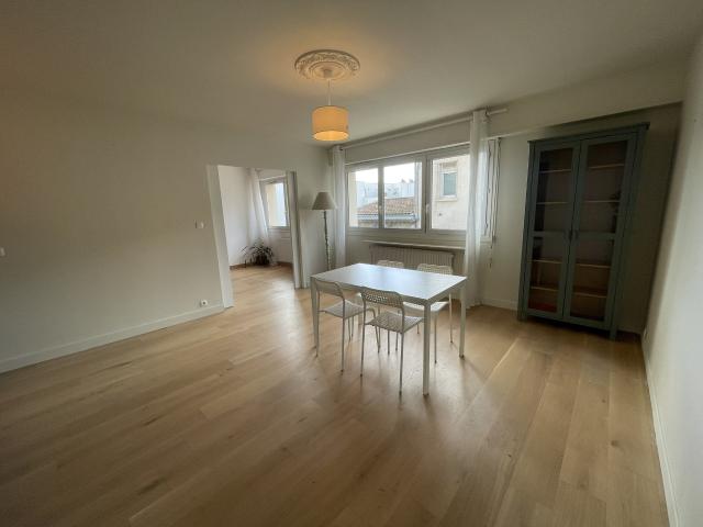 Appartement meublé 4 pièces 73 m²