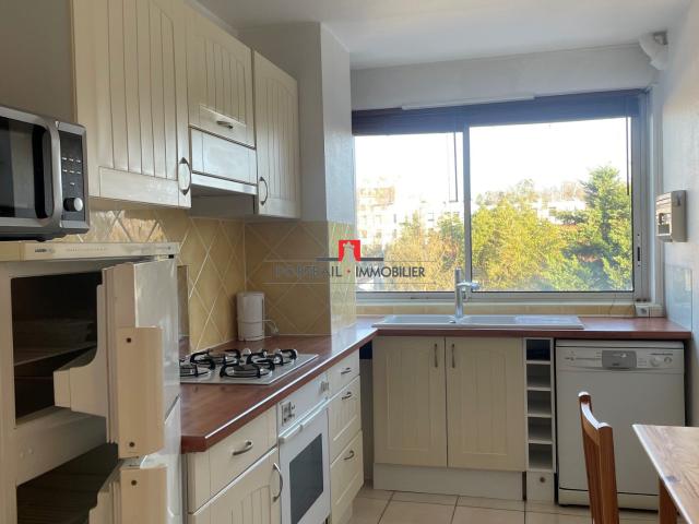 Appartement meublé 4 pièces 74 m²