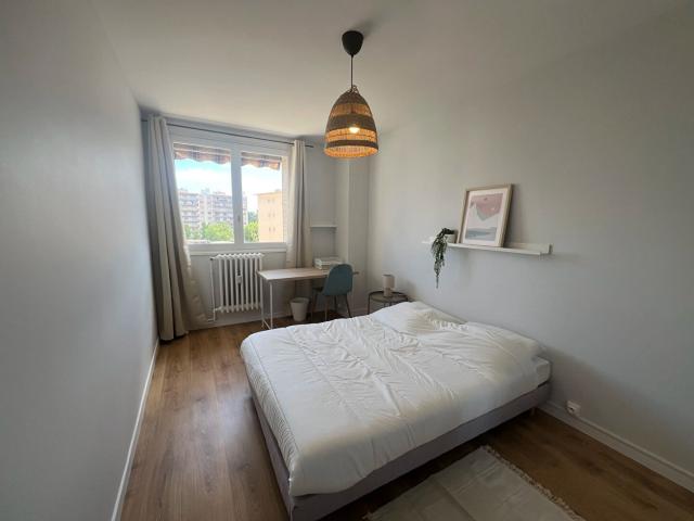 Appartement meublé 4 pièces 74 m²