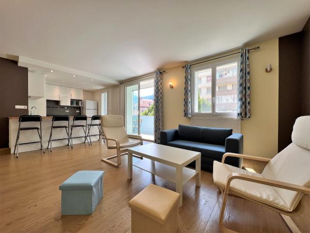 Appartement meublé 4 pièces 74 m²