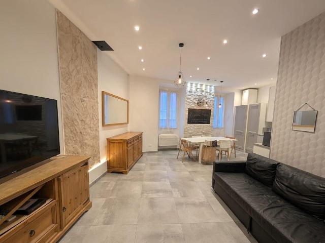 Appartement meublé 4 pièces 77 m²