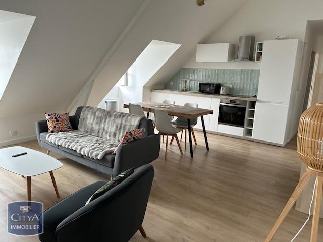 Appartement meublé 4 pièces 77 m²