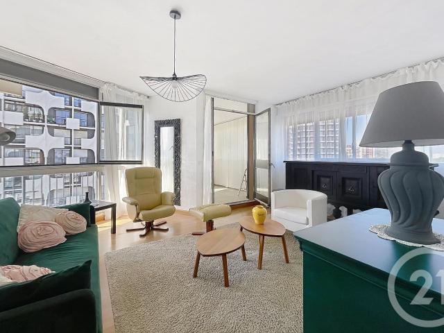 Appartement meublé 4 pièces 77 m²