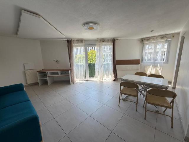 Appartement meublé 4 pièces 77 m²