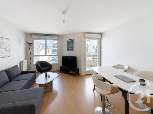 Appartement meublé 4 pièces 82 m²